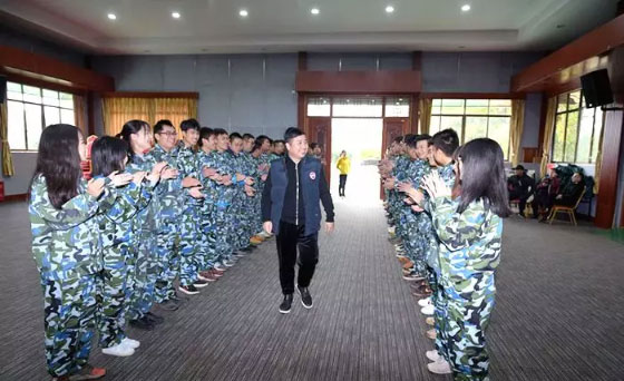 團(tuán)建活動(dòng) | 凝心聚力，我們是一家人！